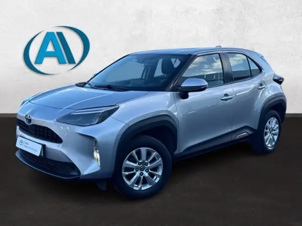 YARIS CROSS